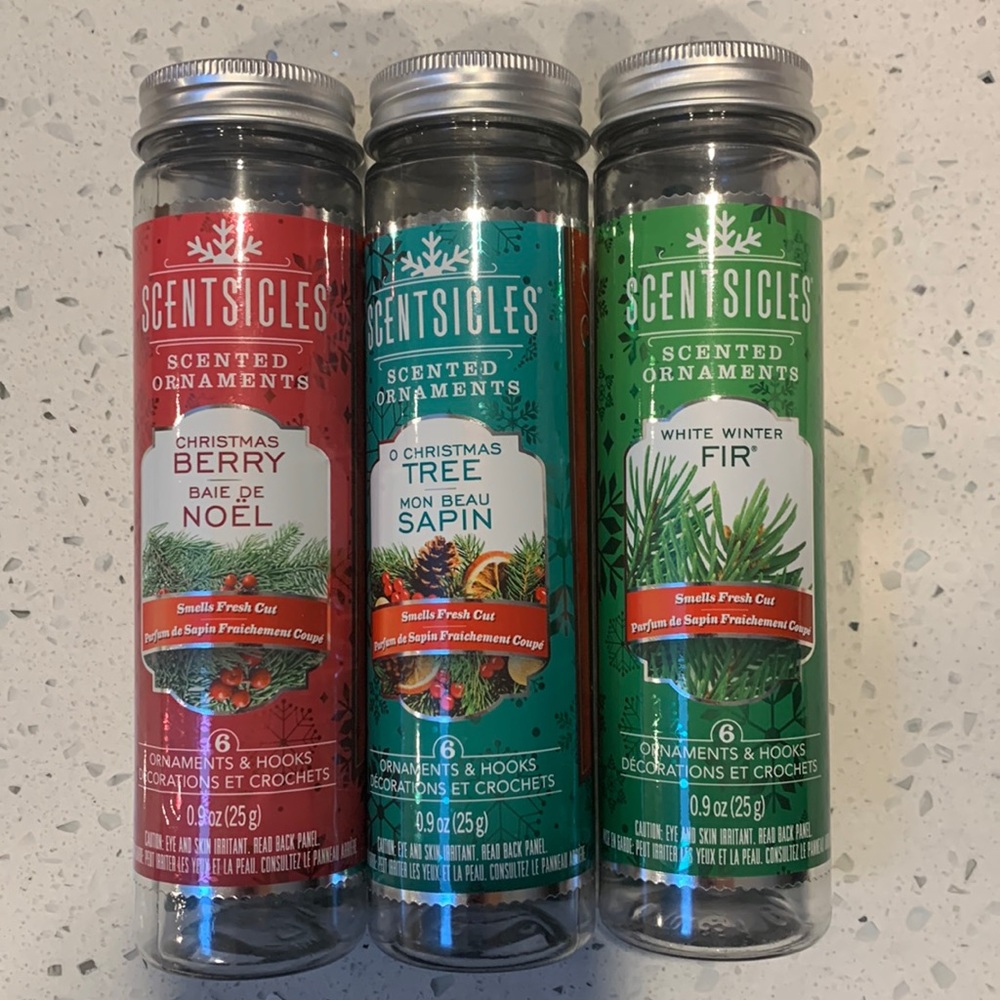 *SIX brand new holiday scent sticks! Set of 6